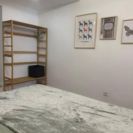 Stylish Renovated Apartment In Chiado Lissabon Buitenkant foto
