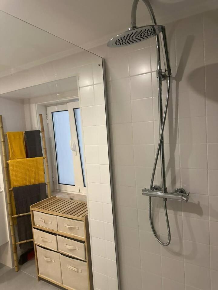 Stylish Renovated Apartment In Chiado Lissabon Buitenkant foto